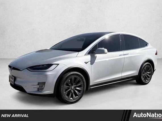 TESLA MODEL X 2017 5YJXCBE21HF075377 image